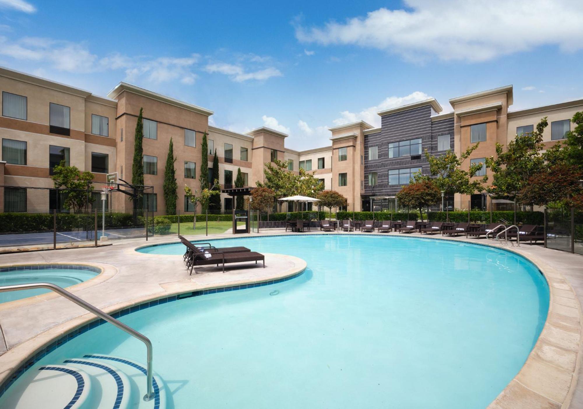 Staybridge Suites Carlsbad/San Diego, An Ihg Hotel Exterior photo